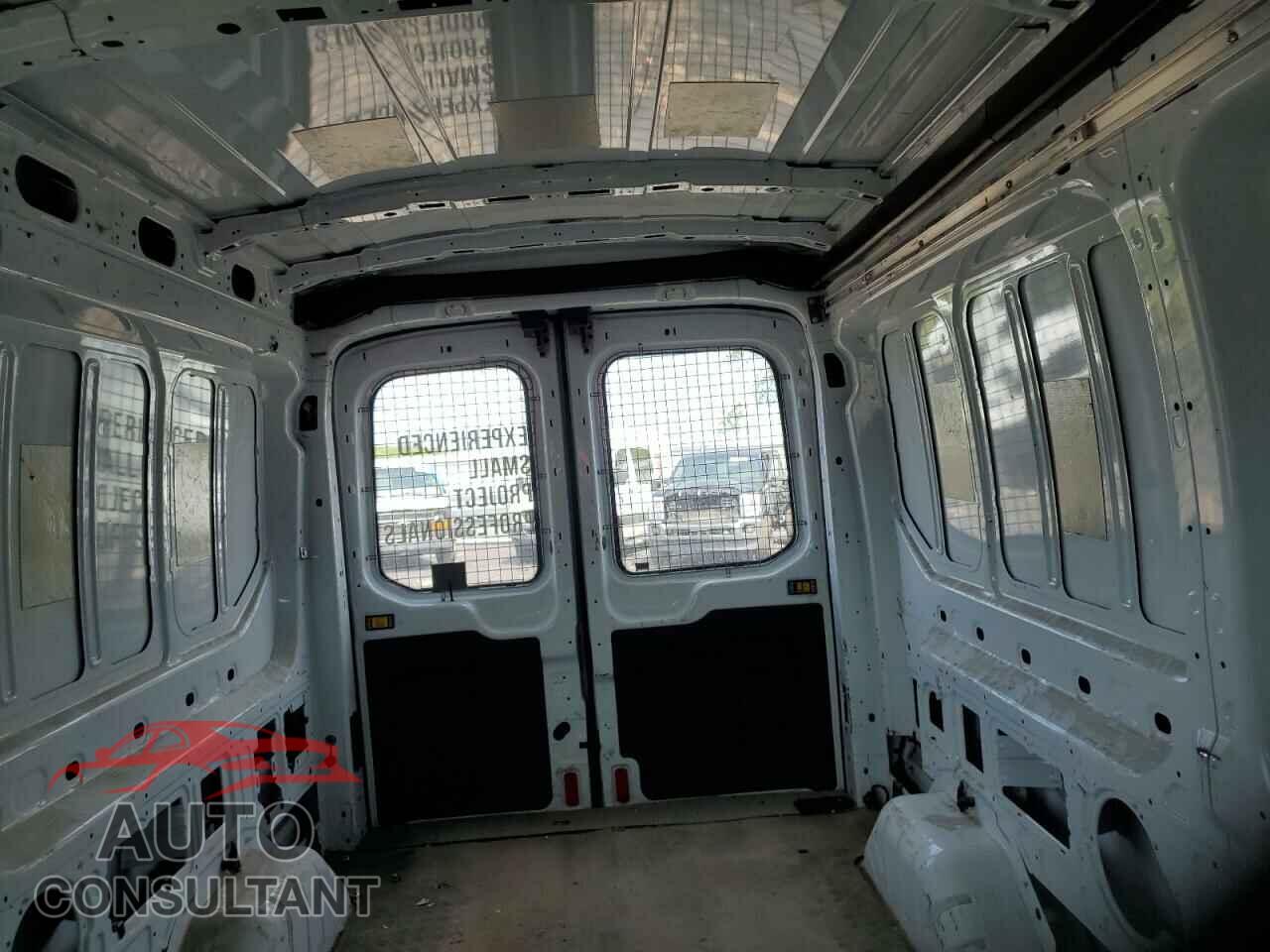 FORD TRANSIT 2017 - 1FTBW2CG2HKA02571