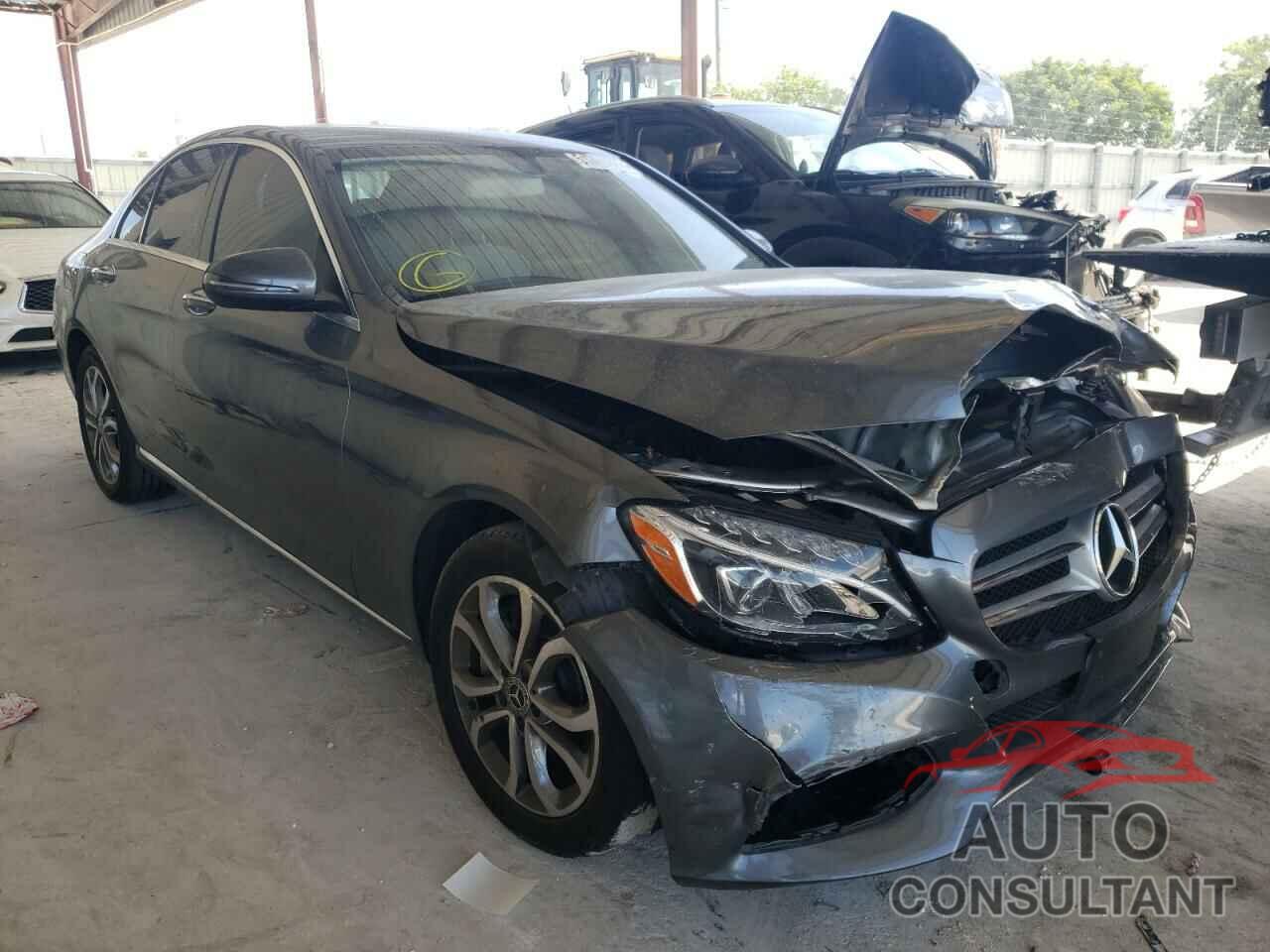 MERCEDES-BENZ C-CLASS 2017 - 55SWF4KB2HU212862