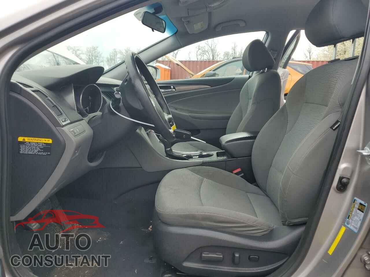 HYUNDAI SONATA 2011 - KMHEC4A42BA007000