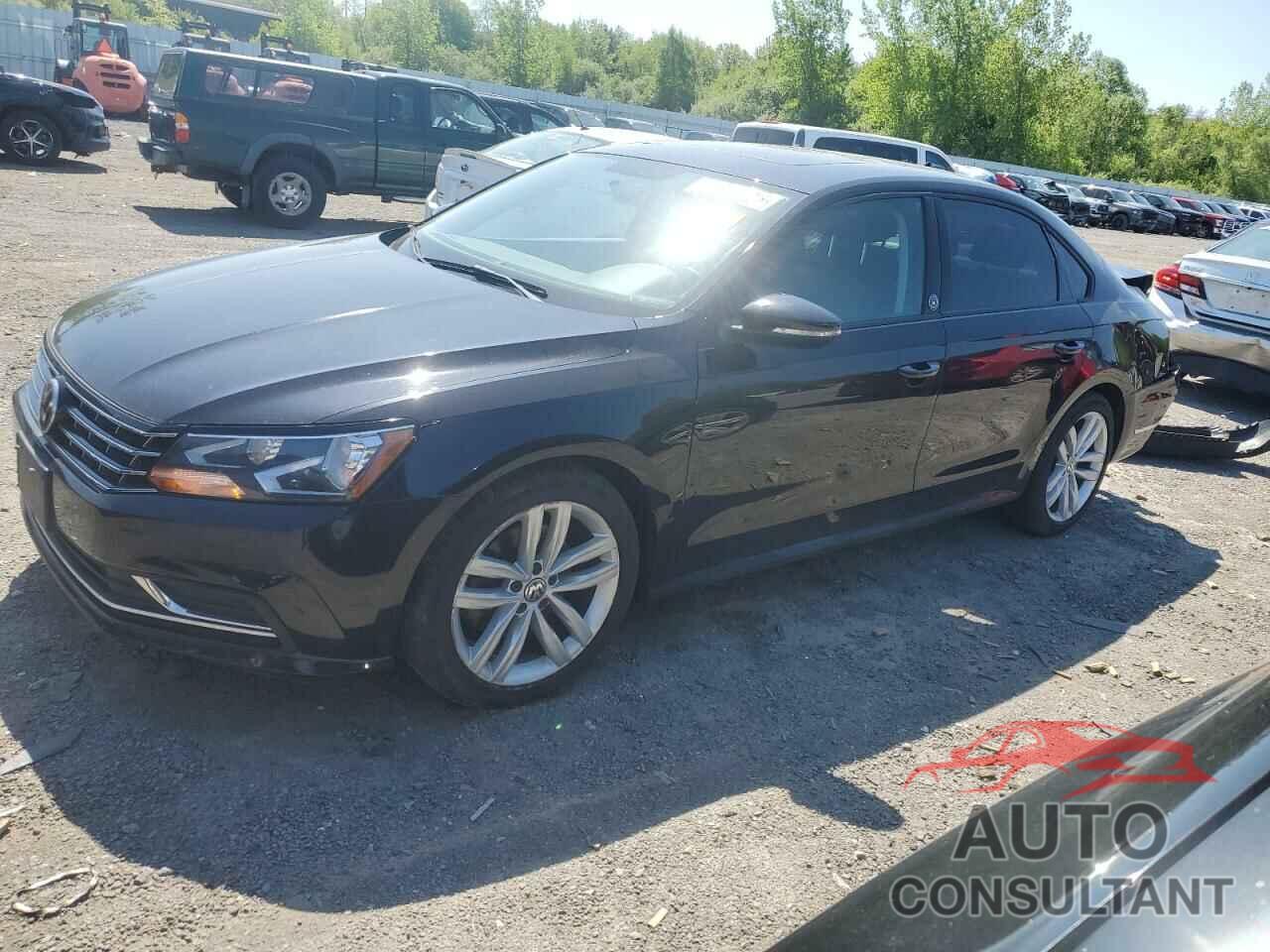 VOLKSWAGEN PASSAT 2019 - 1VWLA7A31KC007873