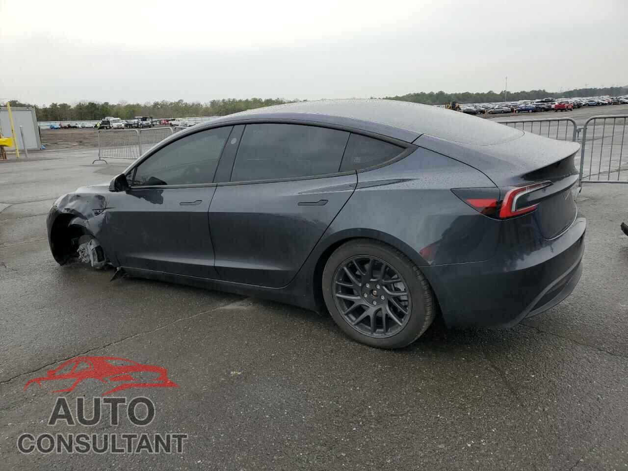 TESLA MODEL 3 2025 - 5YJ3E1EB8SF927606