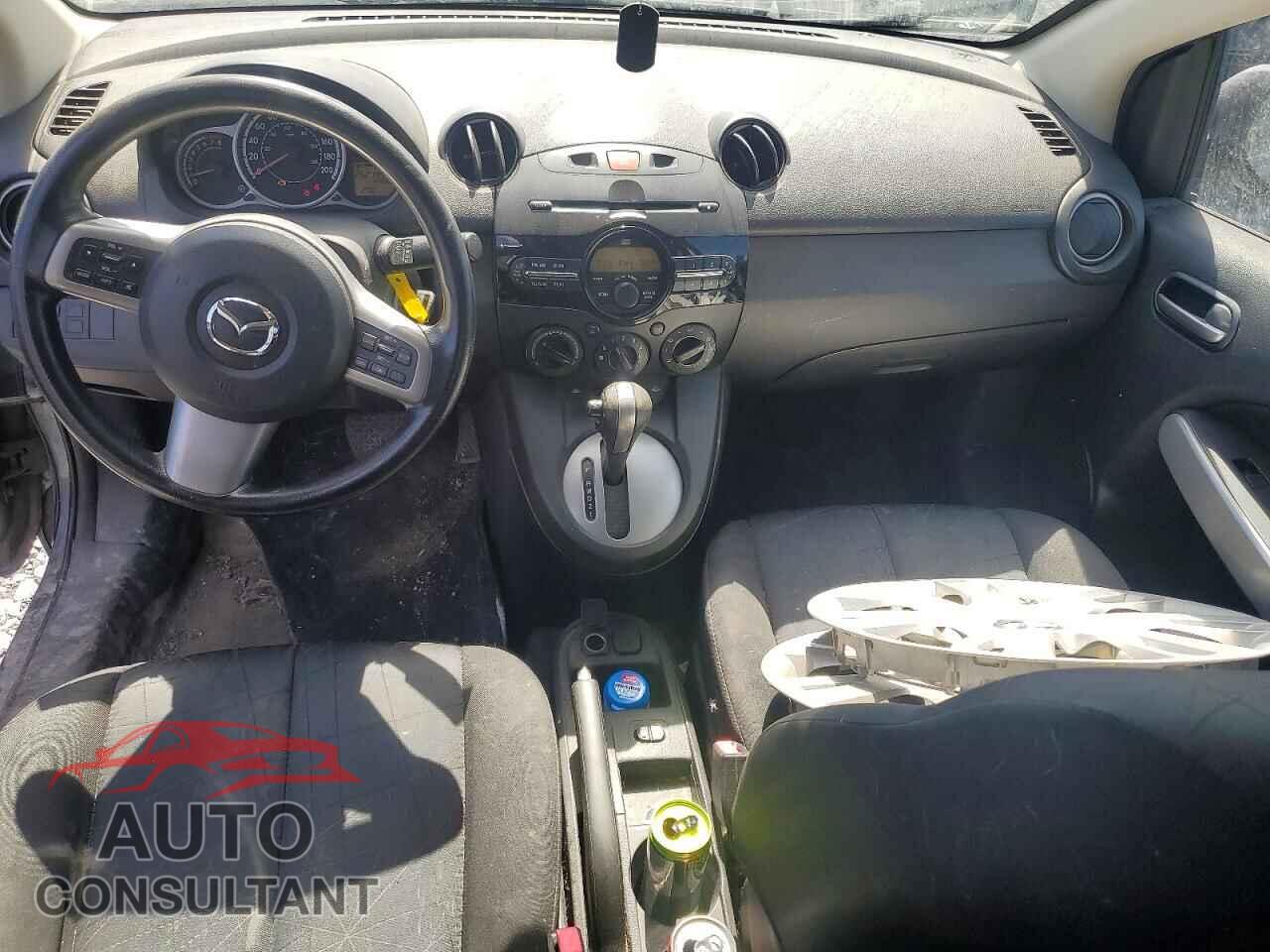 MAZDA 2 2011 - JM1DE1HY4B0106523