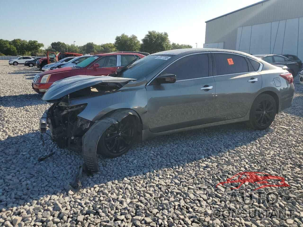 NISSAN ALTIMA 2018 - 1N4AL3AP1JC162363