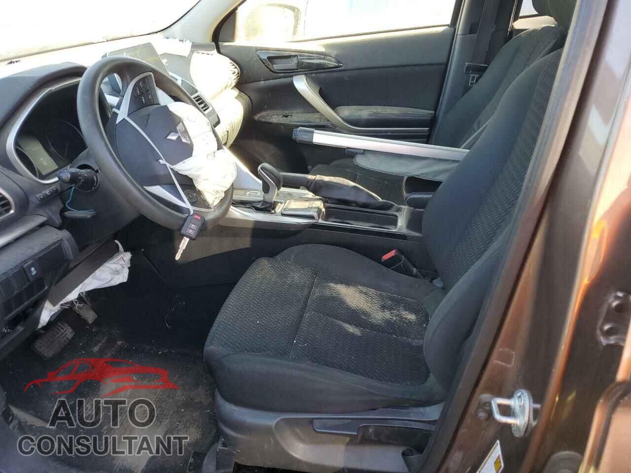 MITSUBISHI ECLIPSE 2018 - JA4AT4AAXJZ051278