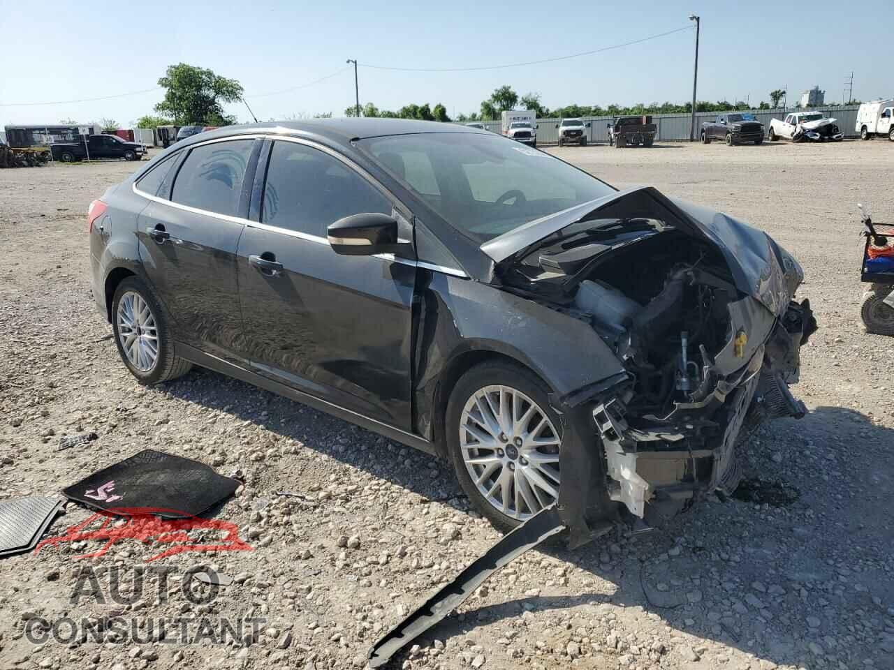 FORD FOCUS 2012 - 1FAHP3H29CL153751