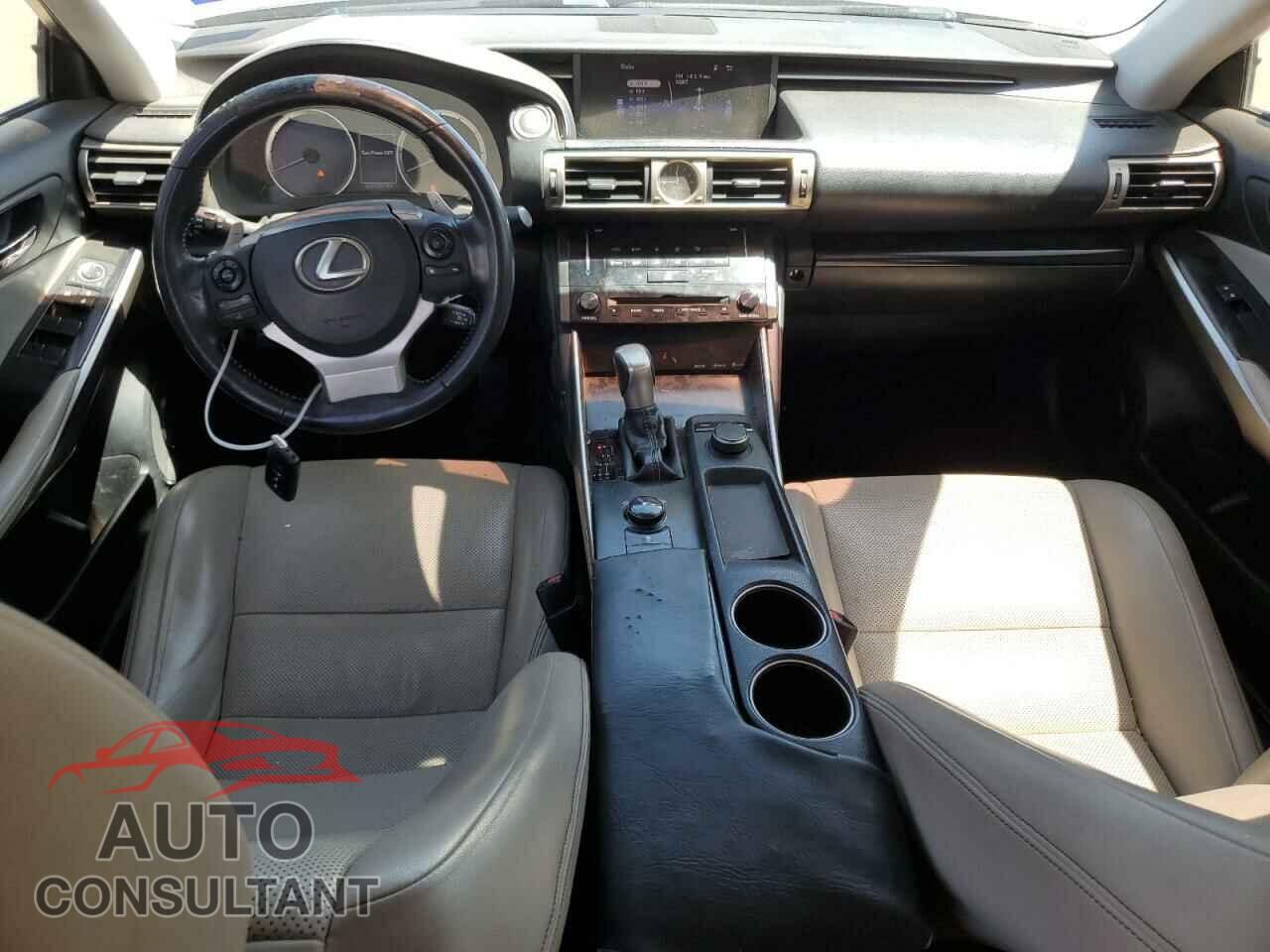 LEXUS IS 2014 - JTHBF1D21E5023398