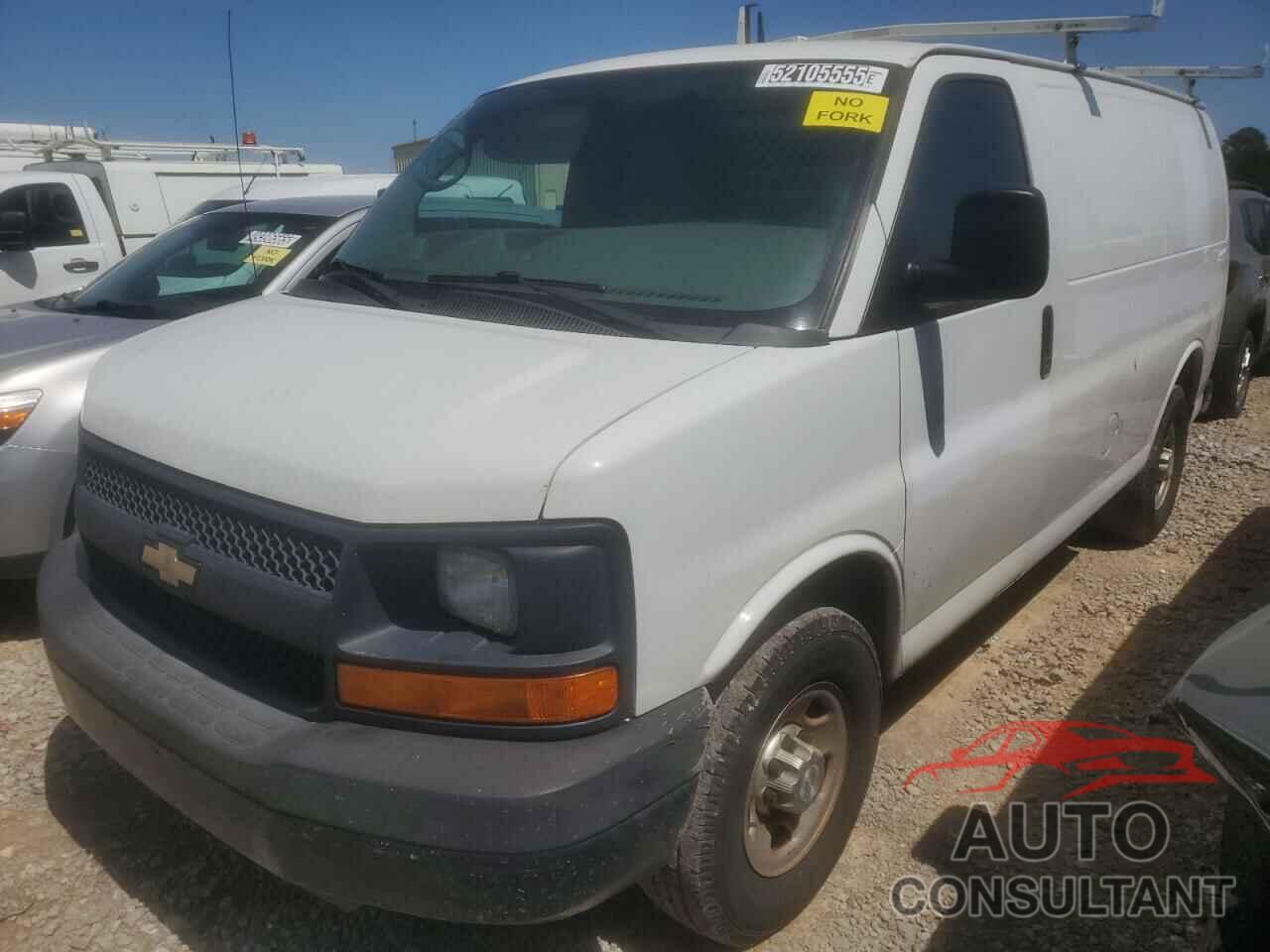 CHEVROLET EXPRESS 2015 - 1GCWGFCF5F1114569
