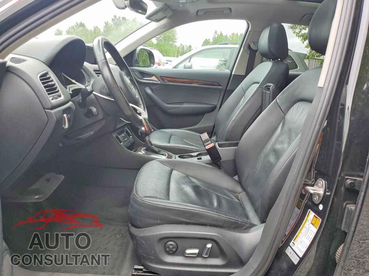 AUDI Q3 2016 - WA1EFCFS3GR005756
