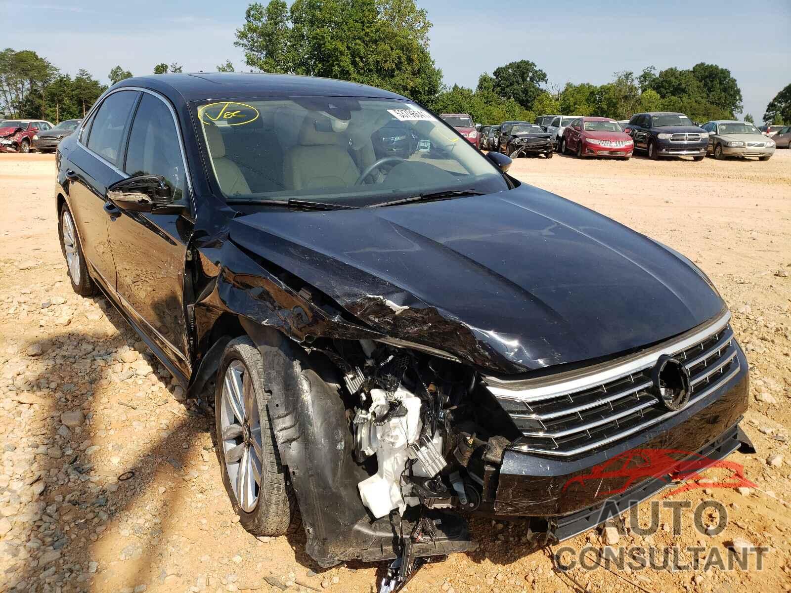 VOLKSWAGEN PASSAT 2017 - 1VWCT7A36HC050480