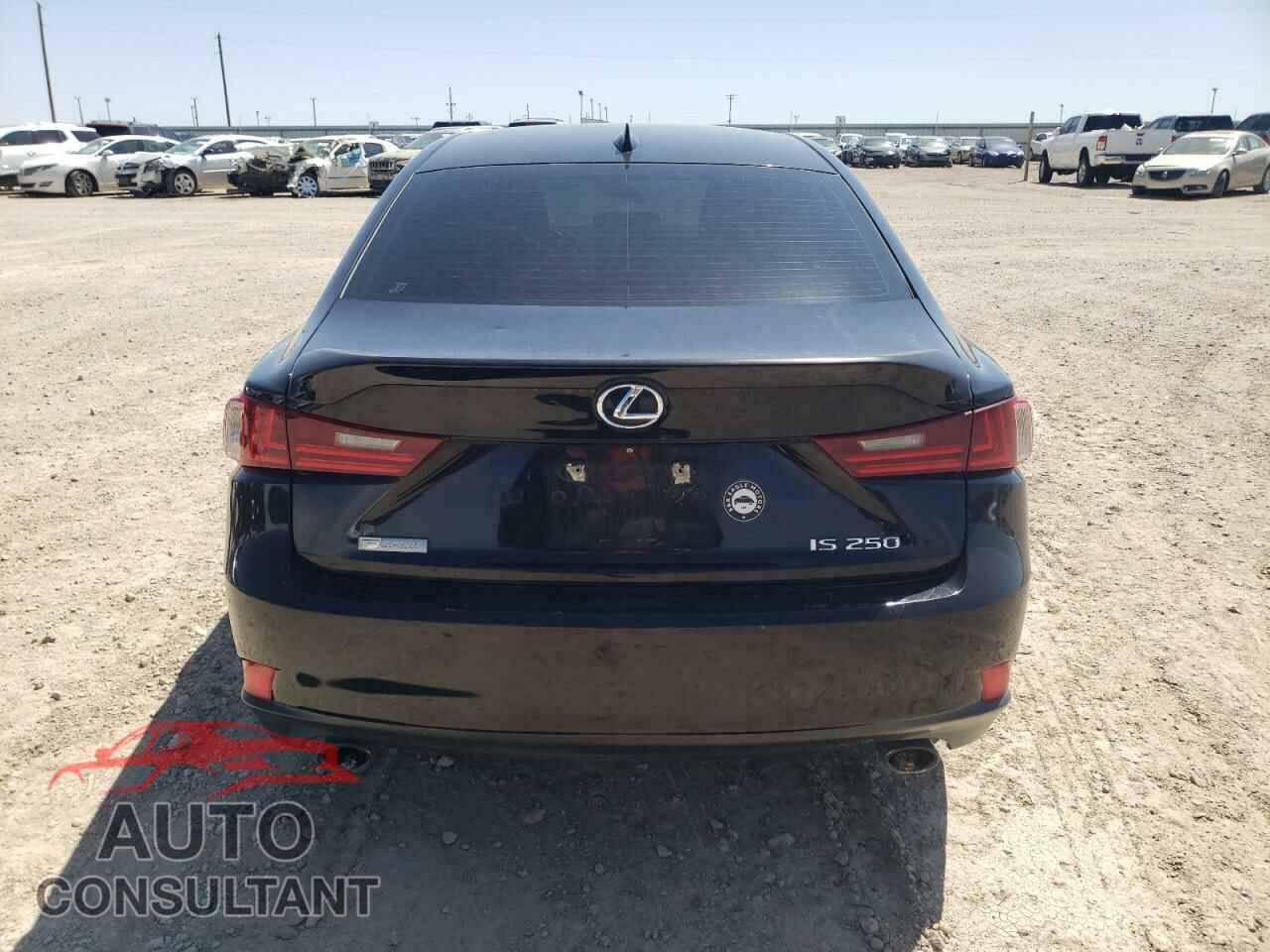LEXUS IS 2015 - JTHBF1D2XF5057230