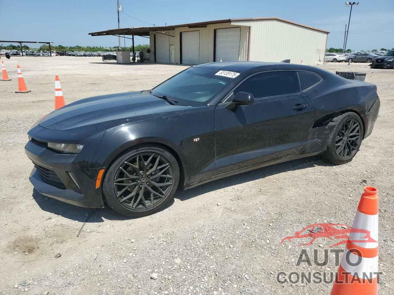 CHEVROLET CAMARO 2018 - 1G1FB1RX9J0115569