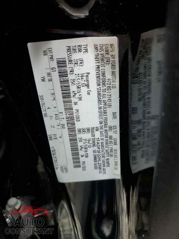 FORD FOCUS 2017 - 1FADP3F22HL259810