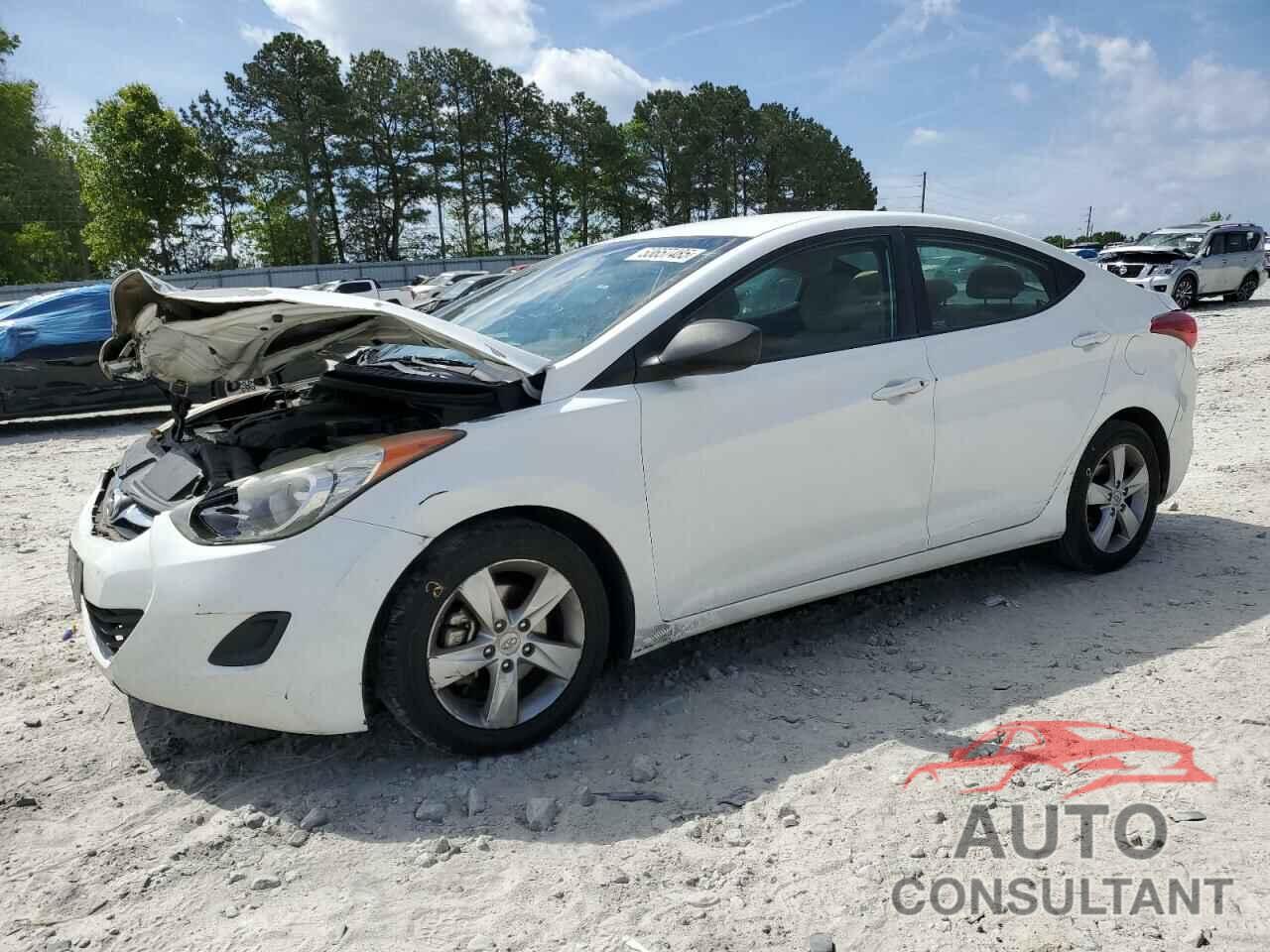 HYUNDAI ELANTRA 2013 - 5NPDH4AE7DH394617