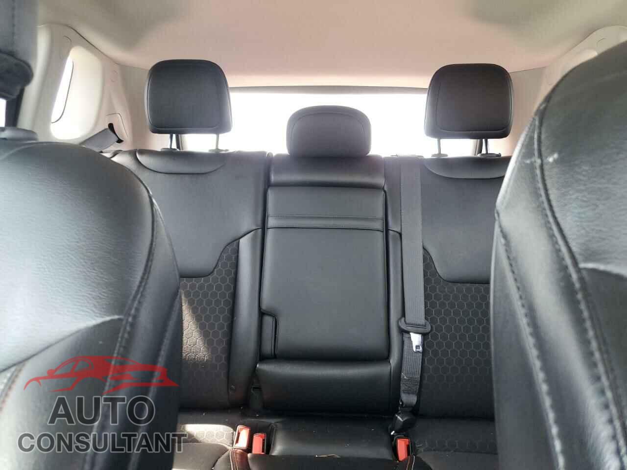JEEP COMPASS 2020 - 3C4NJDBB8LT105112