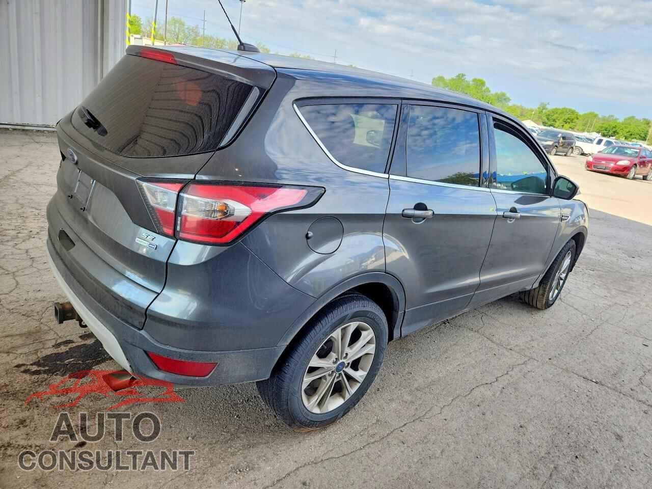FORD ESCAPE 2017 - 1FMCU9G95HUC35732