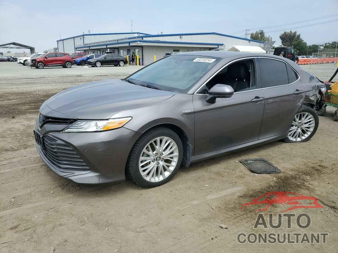 TOYOTA CAMRY 2018 - 4T1B21HK7JU003434
