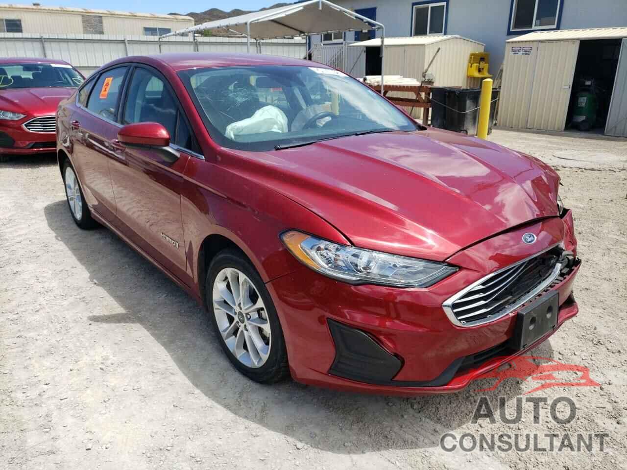 FORD FUSION 2019 - 3FA6P0LU0KR208070
