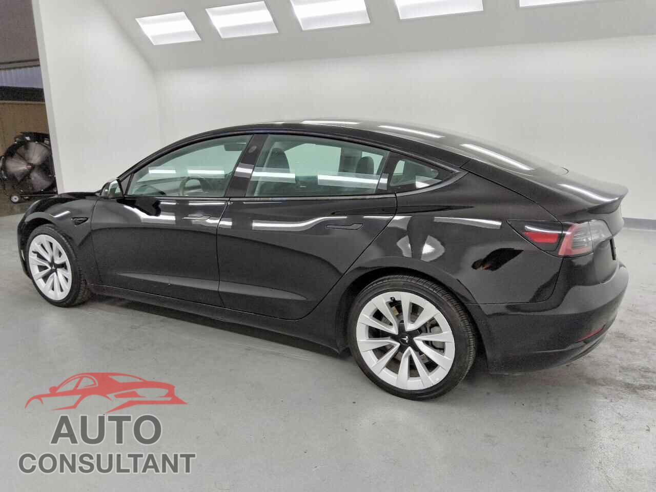TESLA MODEL 3 2022 - 5YJ3E1EA6NF304416