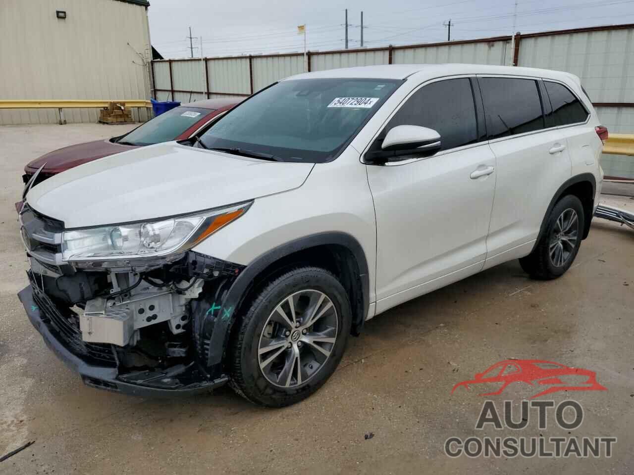 TOYOTA HIGHLANDER 2018 - 5TDZARFH6JS036683