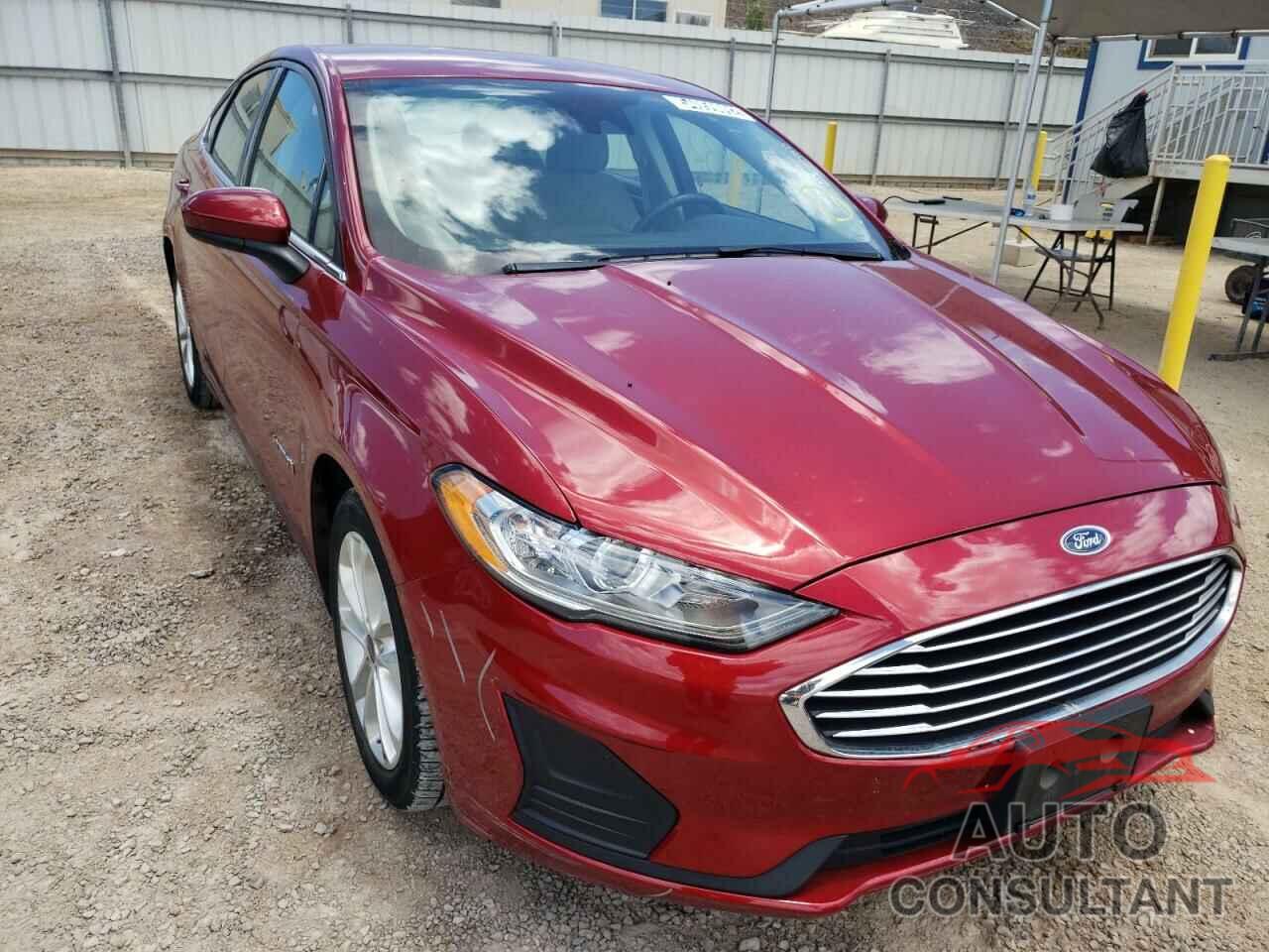 FORD FUSION 2019 - 3FA6P0LU8KR208057