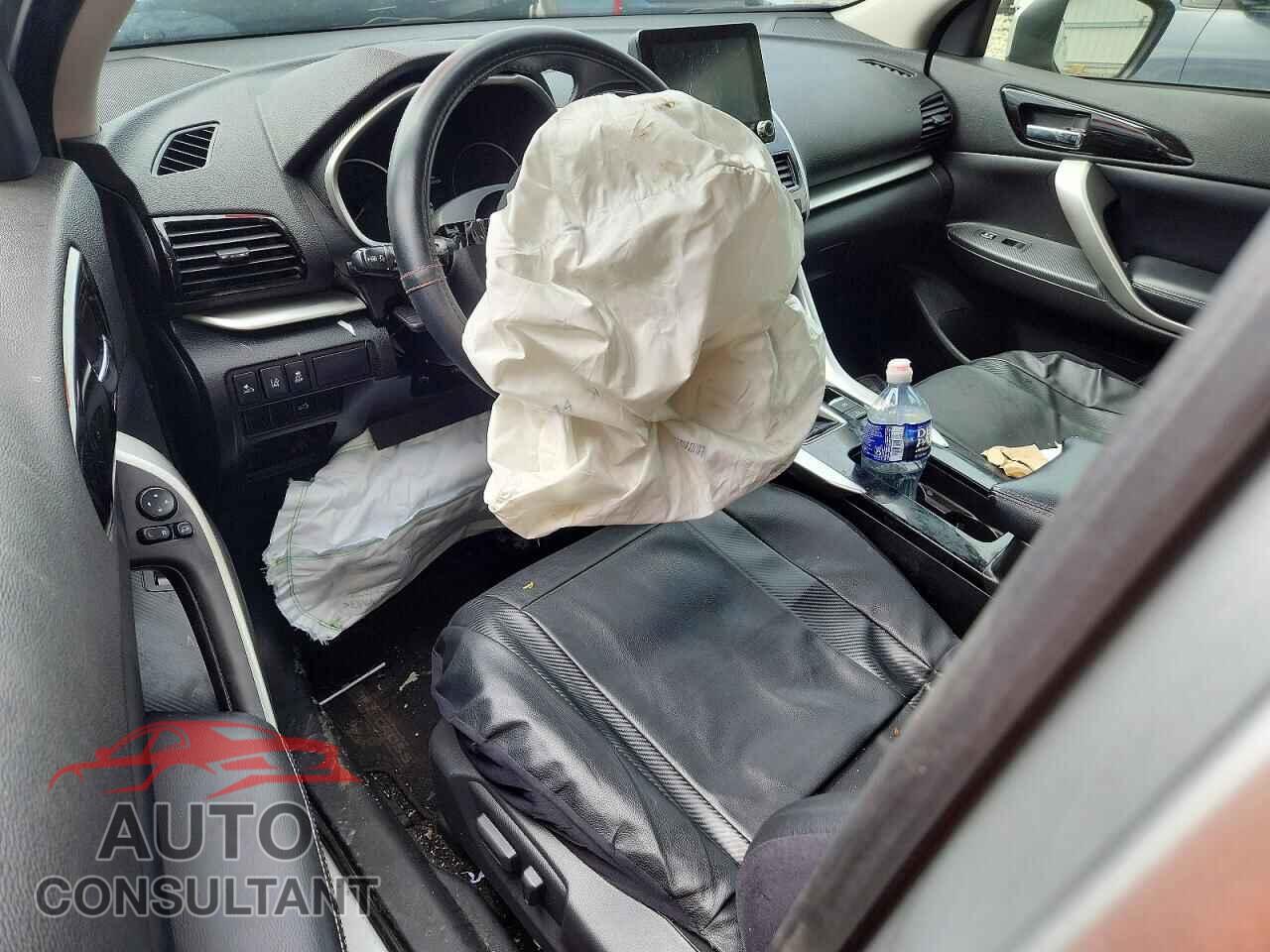 MITSUBISHI ECLIPSE 2024 - JA4ATWAA3RZ068222
