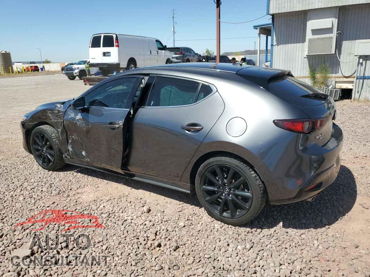 MAZDA 3 2020 - JM1BPBNMXL1156900
