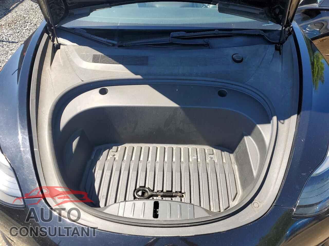 TESLA MODEL 3 2022 - 5YJ3E1EB5NF191003