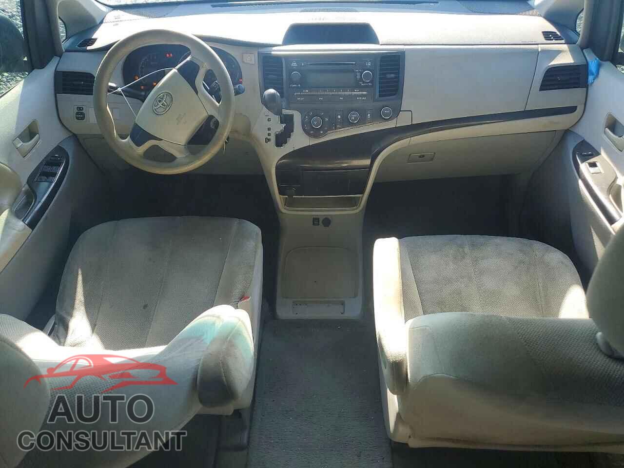 TOYOTA SIENNA 2012 - 5TDKA3DC8CS012667