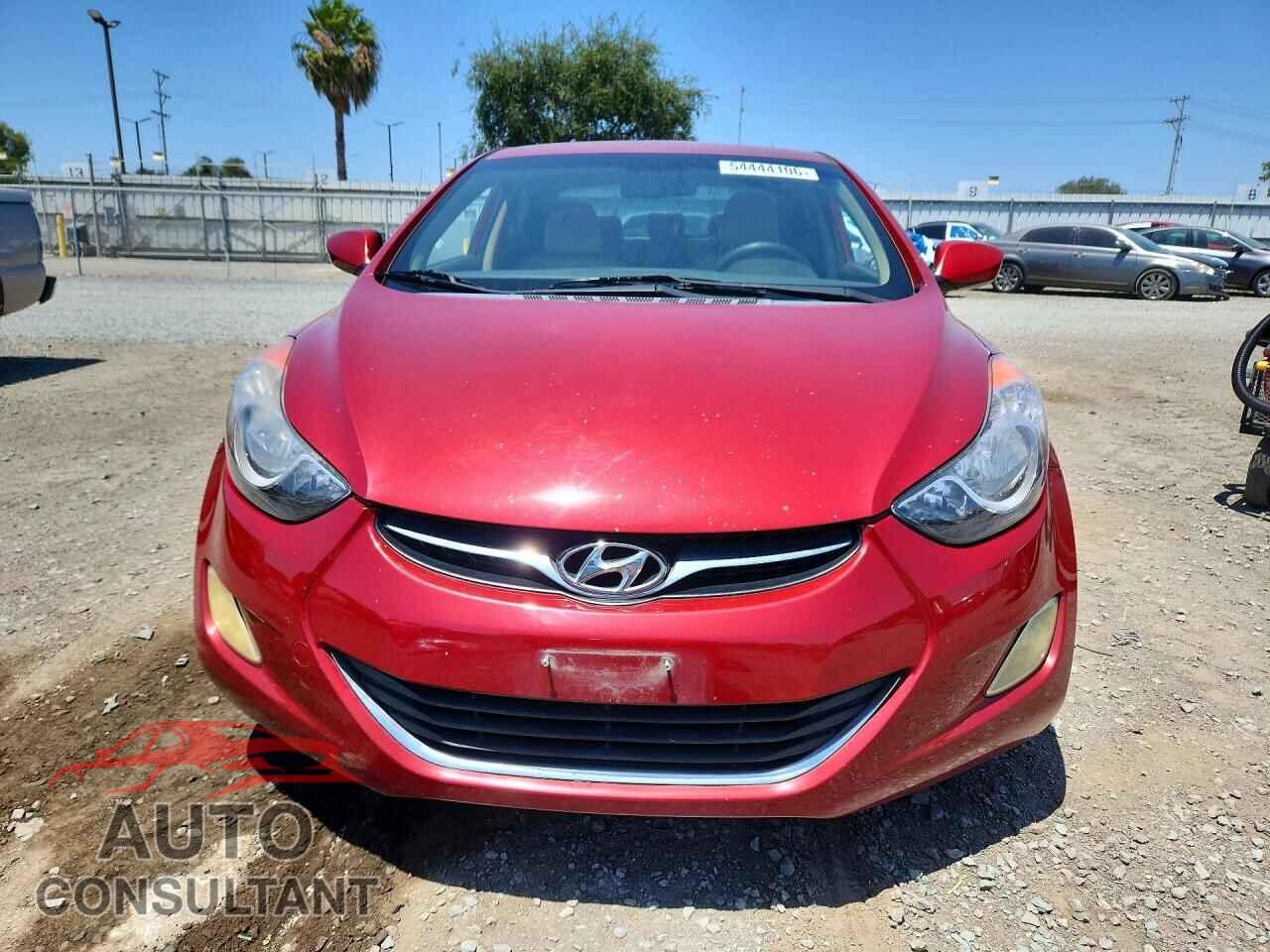 HYUNDAI ELANTRA 2012 - KMHDH4AE7CU236214