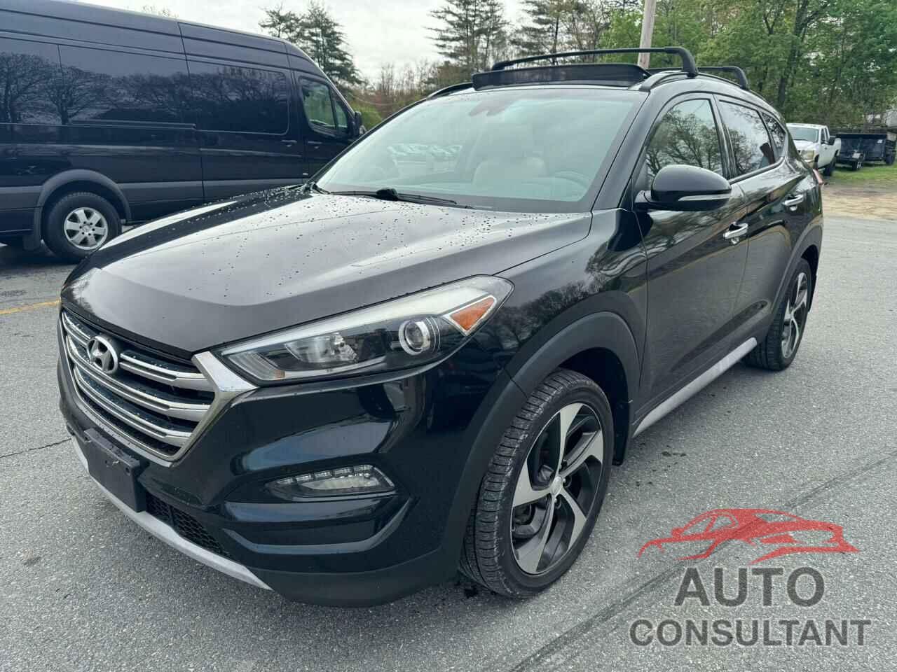 HYUNDAI TUCSON 2017 - KM8J33A29HU369601