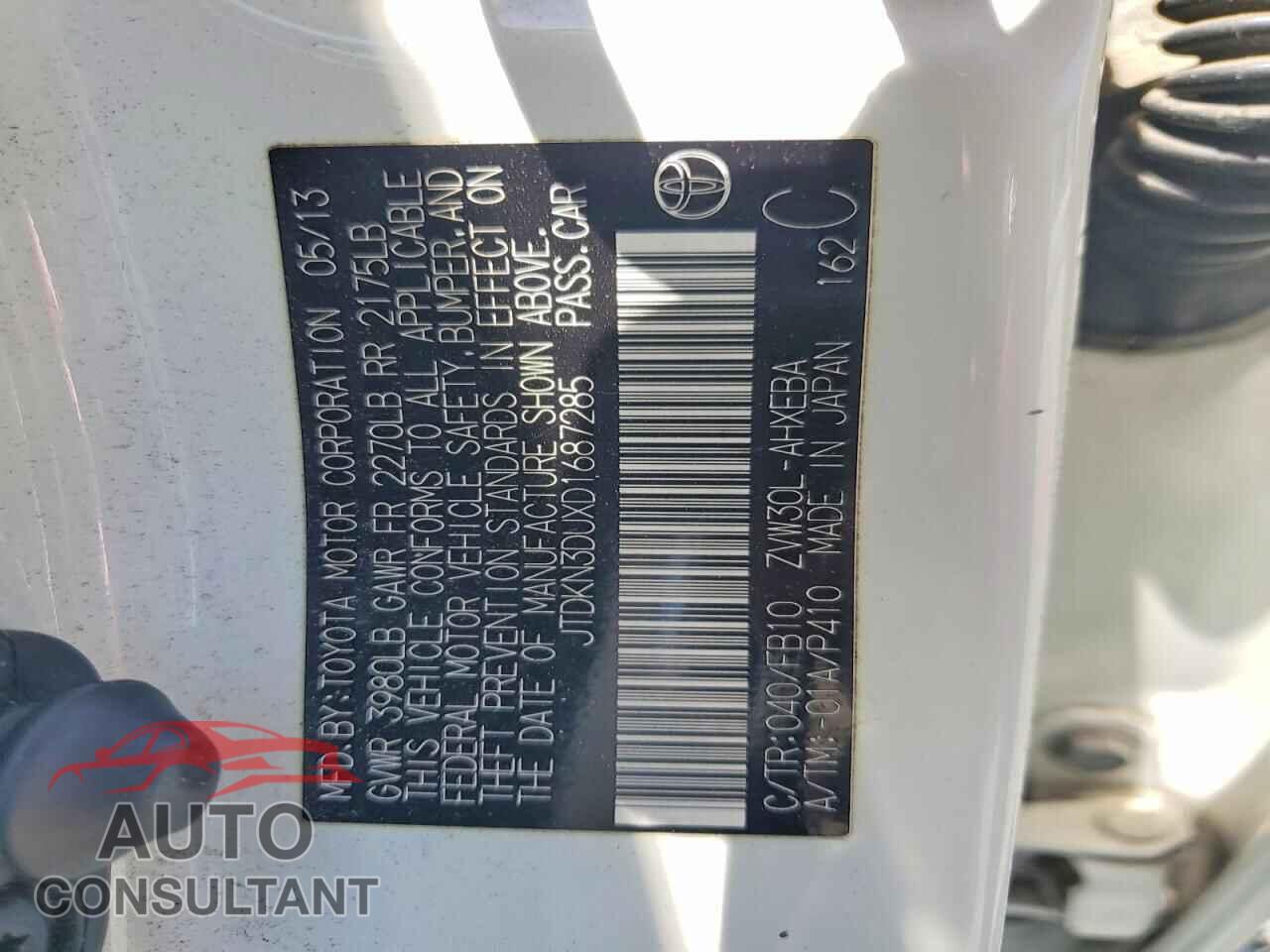 TOYOTA PRIUS 2013 - JTDKN3DUXD1687285