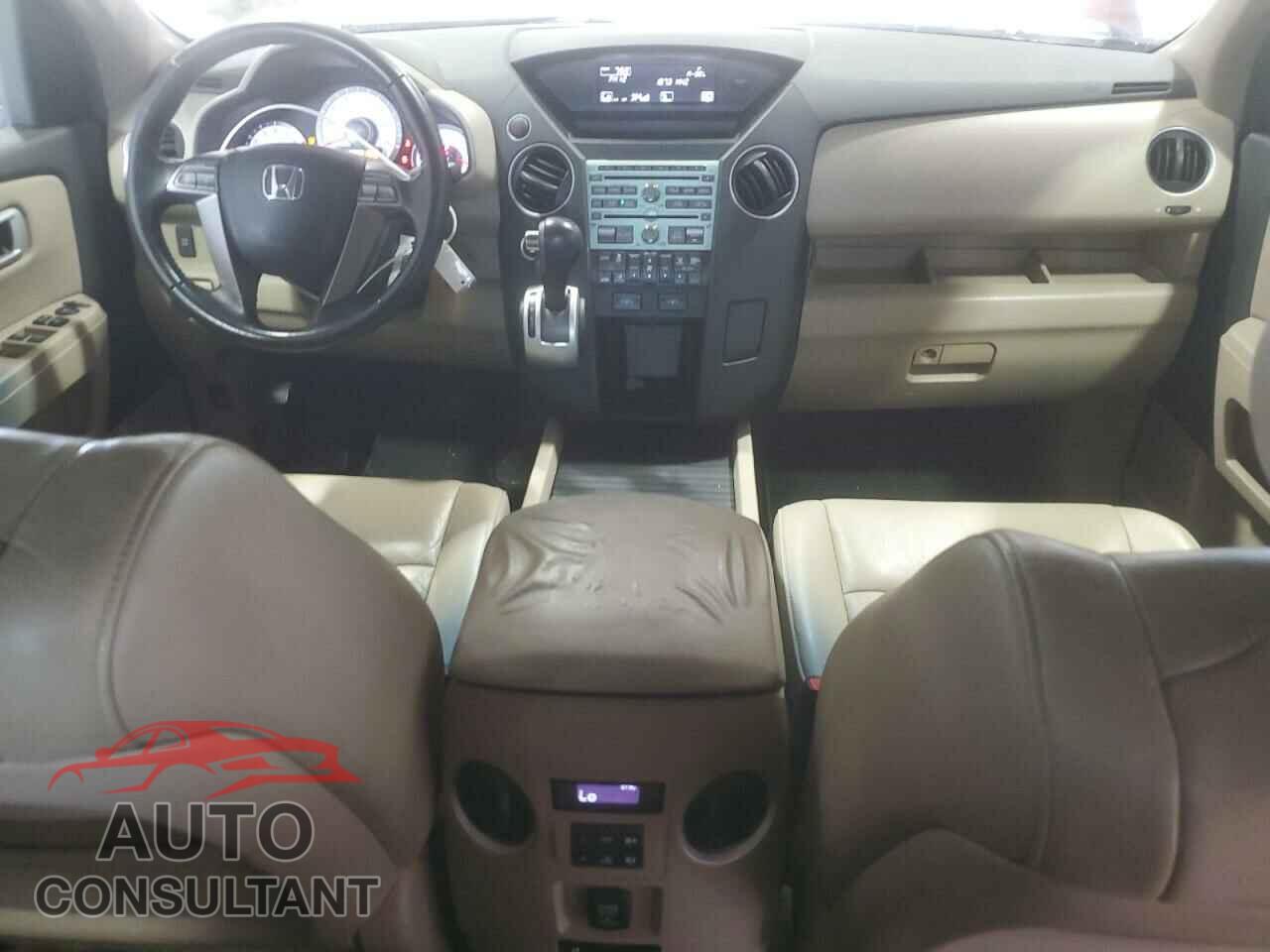 HONDA PILOT 2010 - 5FNYF4H66AB035985