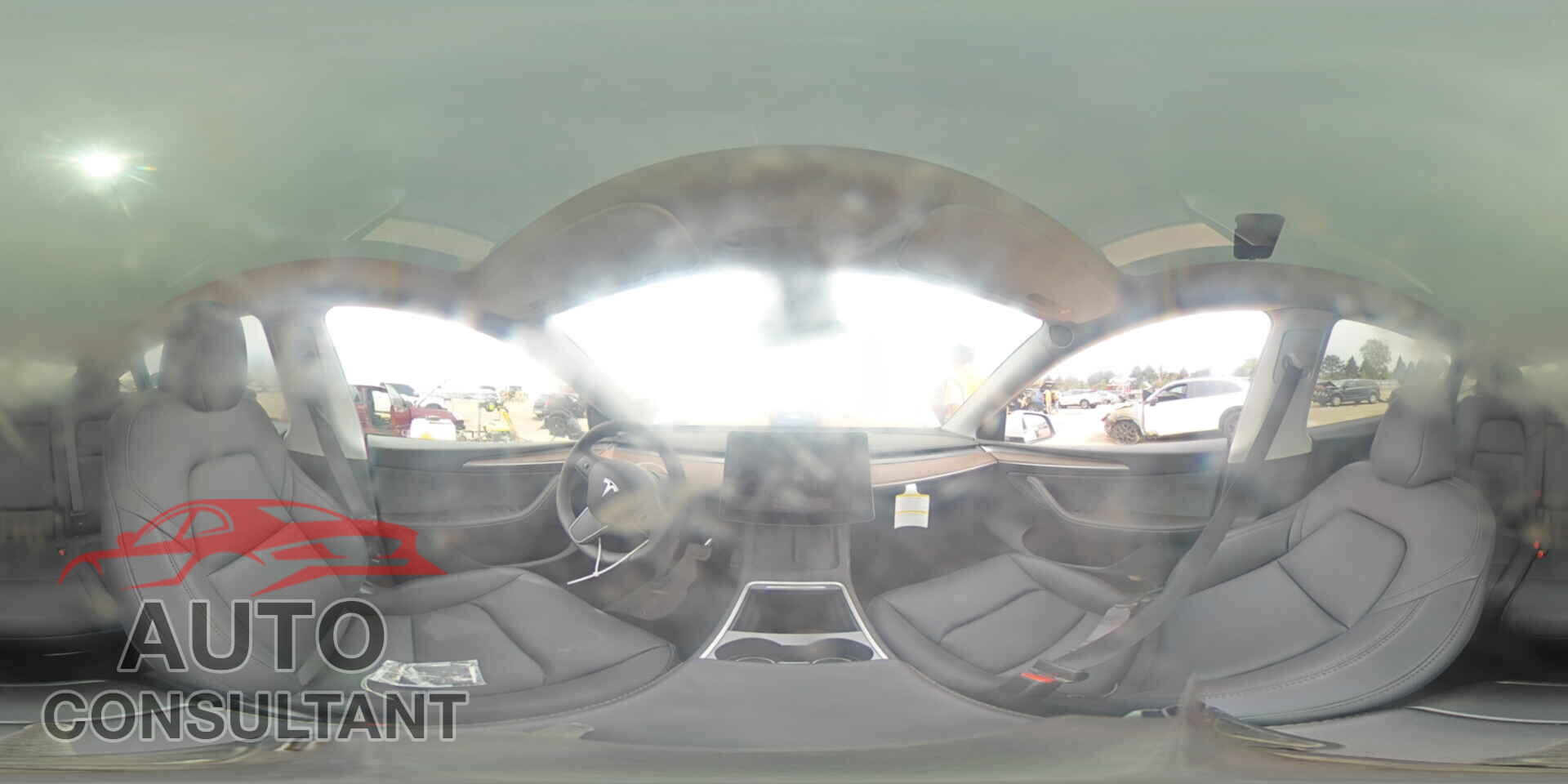TESLA MODEL Y 2024 - 7SAYGAEE2RF207192