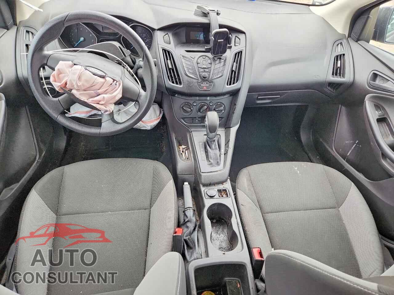 FORD FOCUS 2014 - 1FADP3E29EL177201