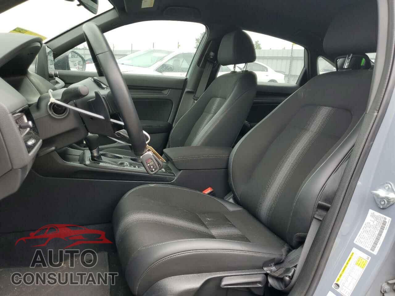 HONDA CIVIC 2023 - 2HGFE2F50PH548372