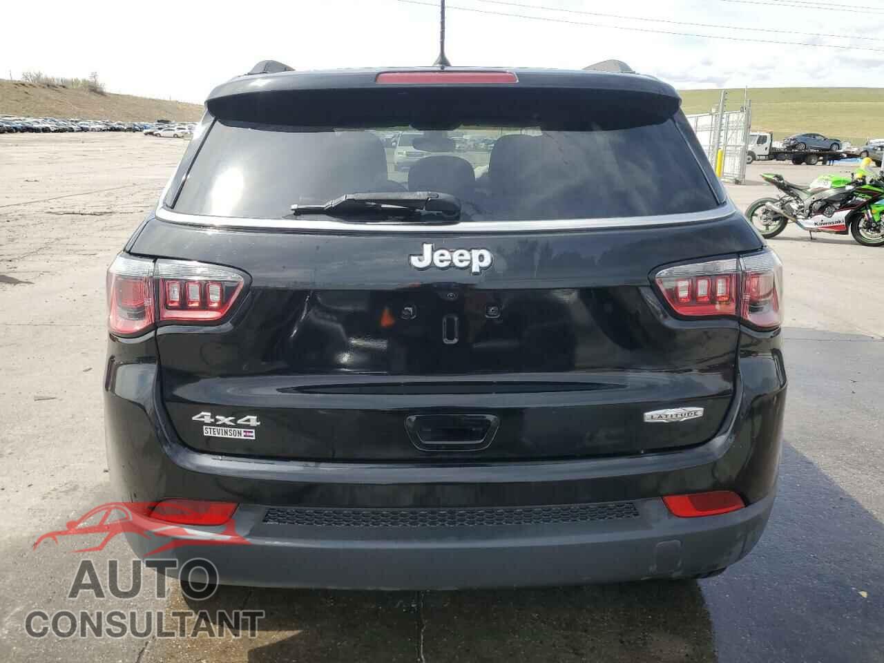 JEEP COMPASS 2018 - 3C4NJDBBXJT150565