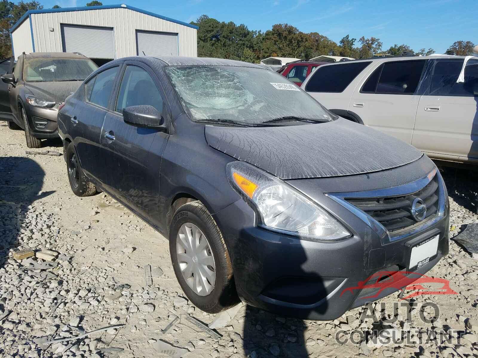 NISSAN VERSA 2017 - 3N1CN7AP2HL843573