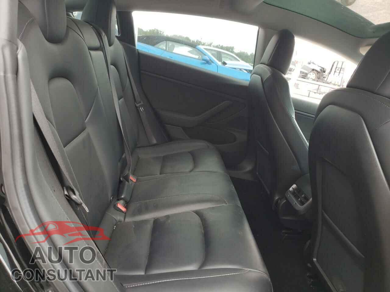 TESLA MODEL 3 2019 - 5YJ3E1EA0KF310806