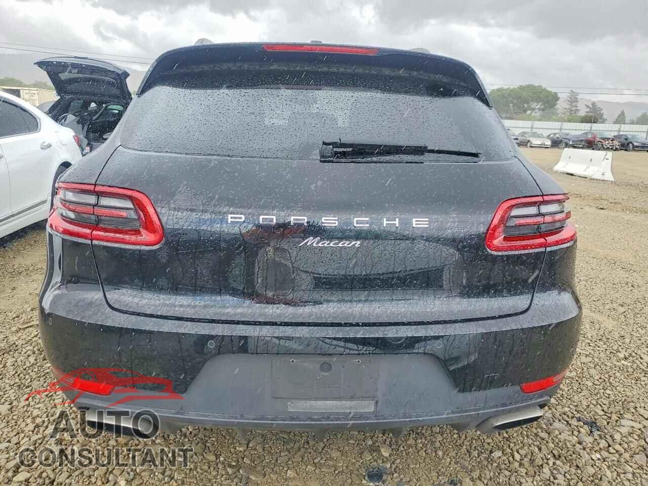 PORSCHE MACAN 2017 - WP1AA2A56HLB08039