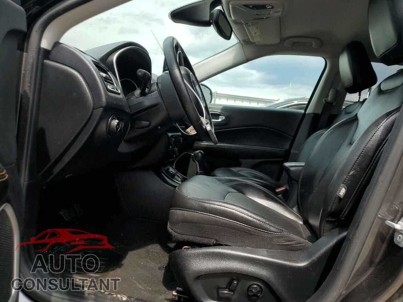 JEEP COMPASS 2018 - 3C4NJDCB6JT210758