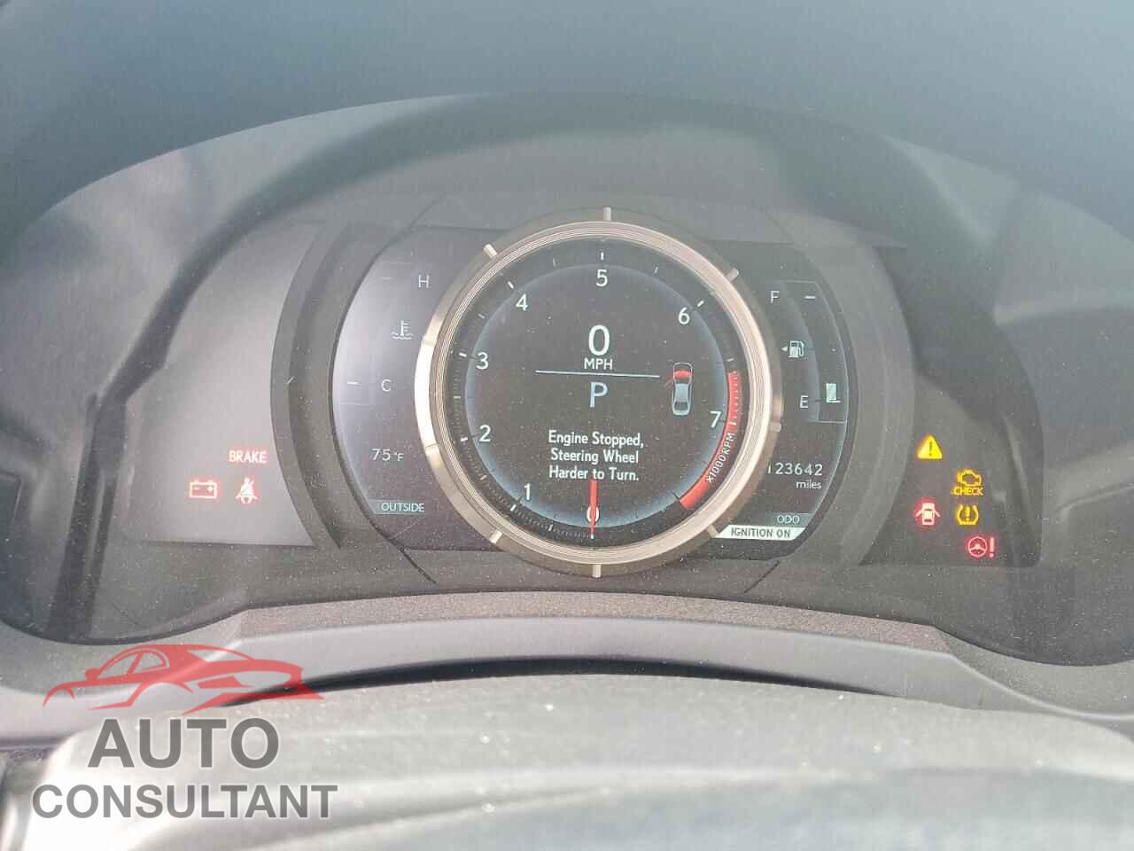 LEXUS IS 2015 - JTHBE1D28F5020907