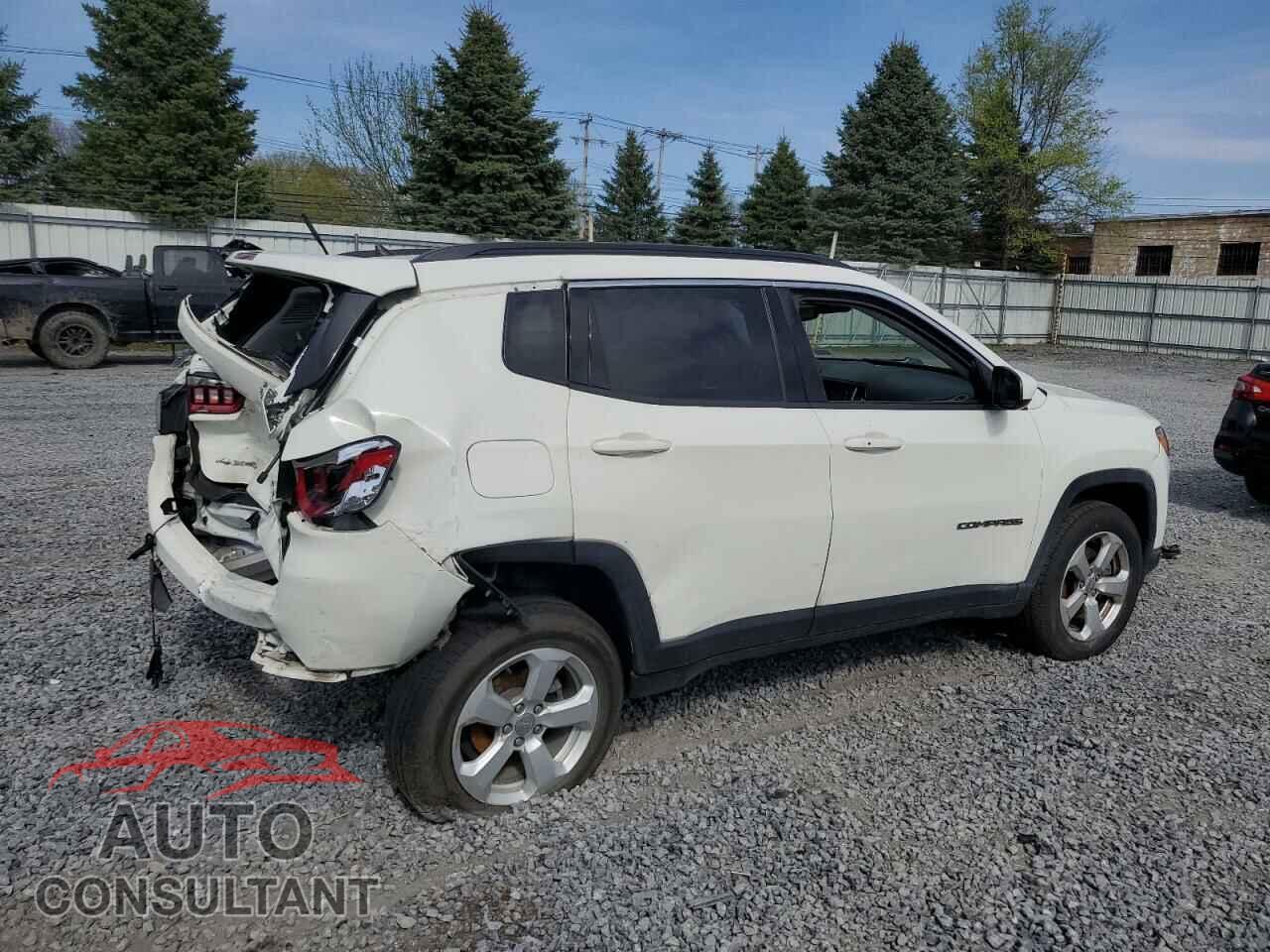 JEEP COMPASS 2018 - 3C4NJDBB2JT282705