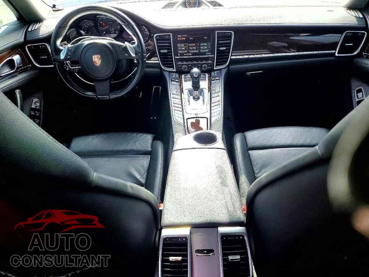 PORSCHE PANAMERA 2011 - WP0AA2A7XBL011680