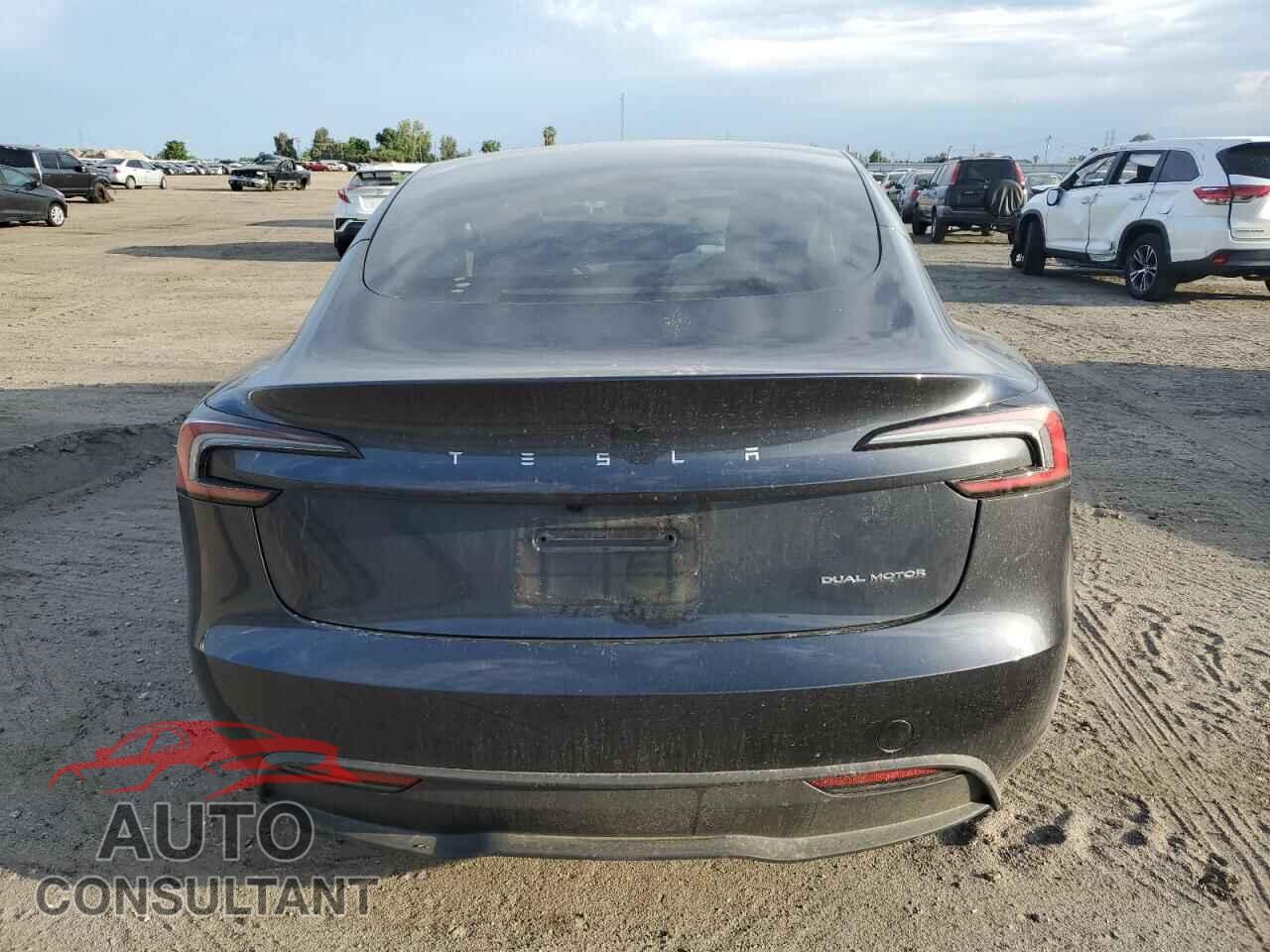TESLA MODEL 3 2025 - 5YJ3E1EB3SF963316