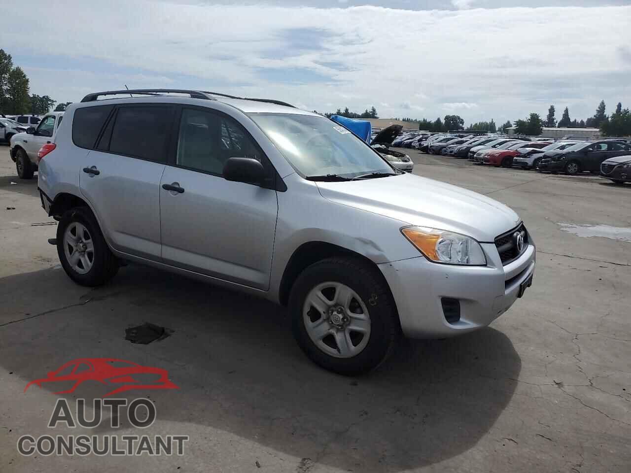 TOYOTA RAV4 2012 - 2T3BF4DV6CW181299