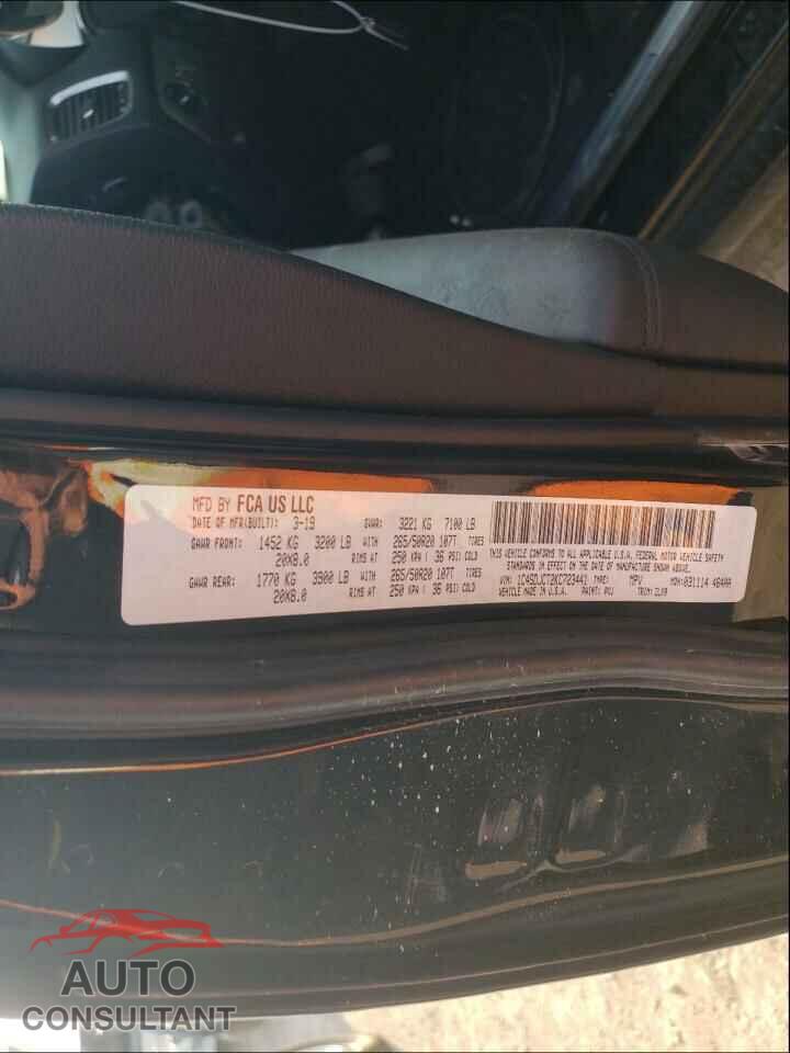 DODGE DURANGO 2019 - 1C4SDJCT2KC723441
