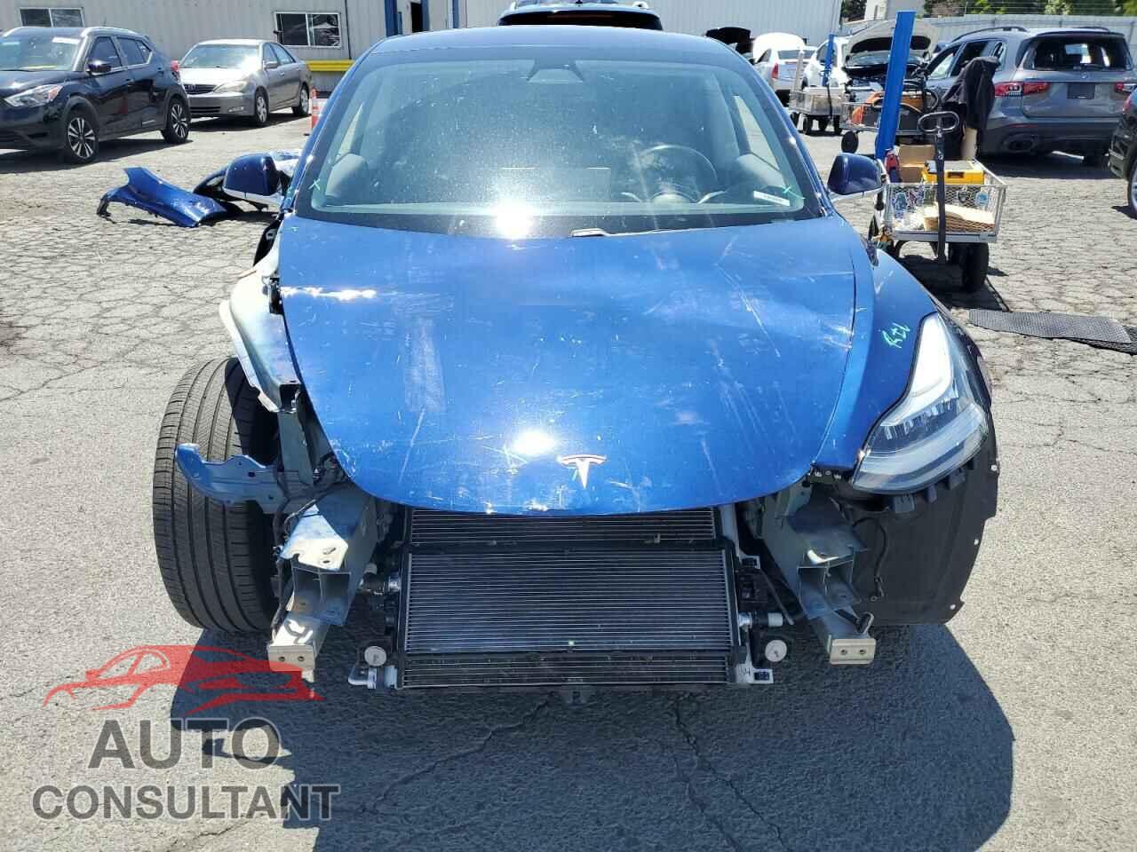 TESLA MODEL 3 2018 - 5YJ3E1EA7JF160241
