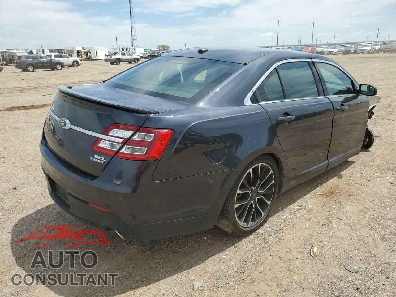 FORD TAURUS 2017 - 1FAHP2E89HG135110