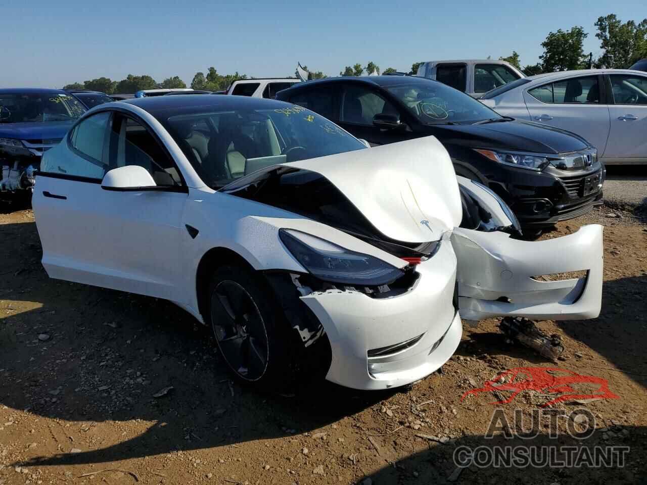 TESLA MODEL 3 2021 - 5YJ3E1EA5MF090694