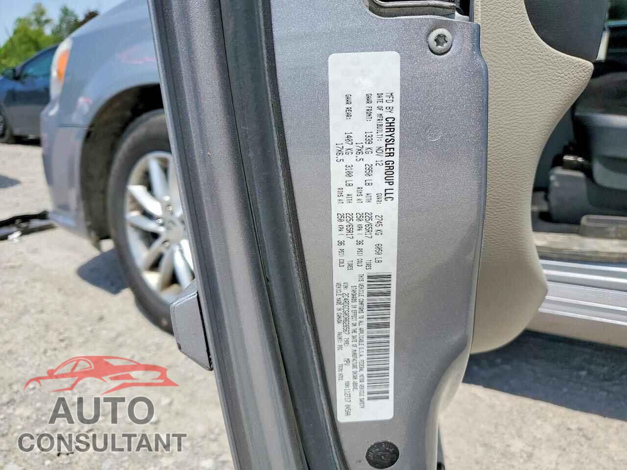 DODGE CARAVAN 2013 - 2C4RDGCG0DR628567